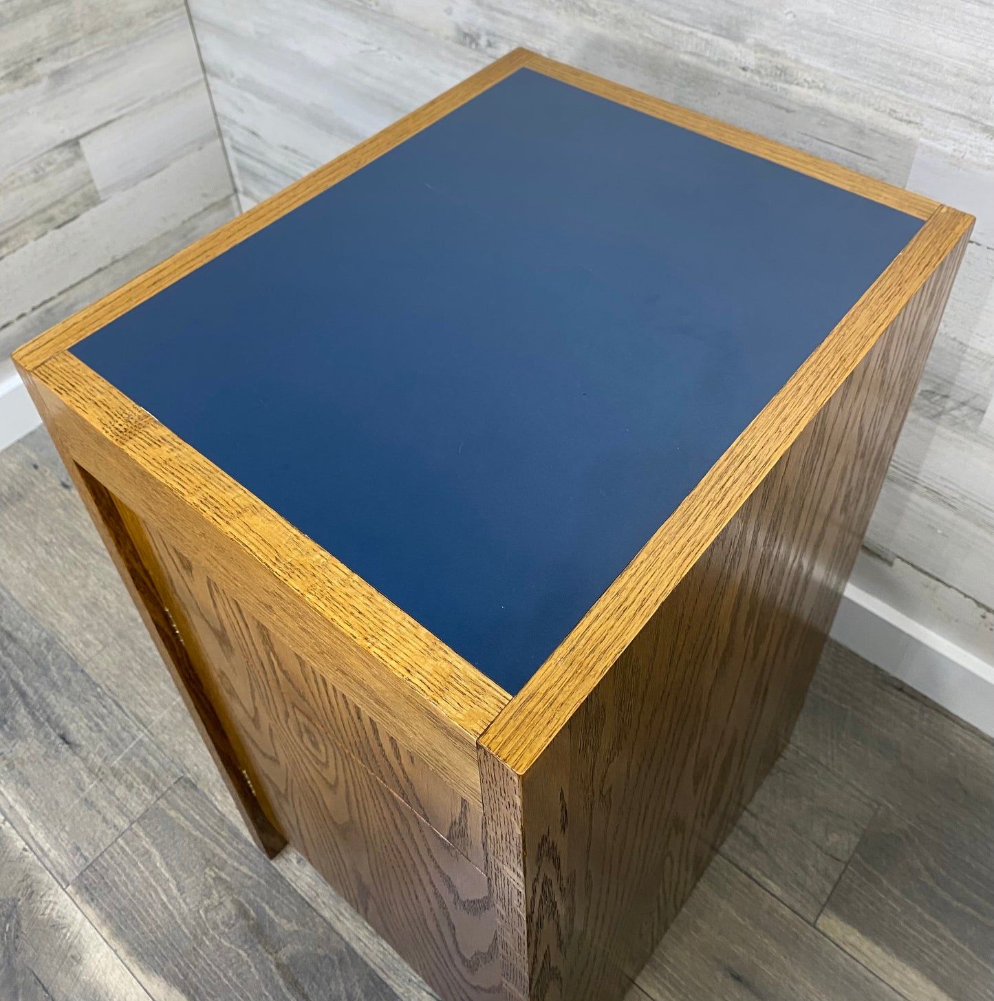 Small Oak Office End Table Cabinet