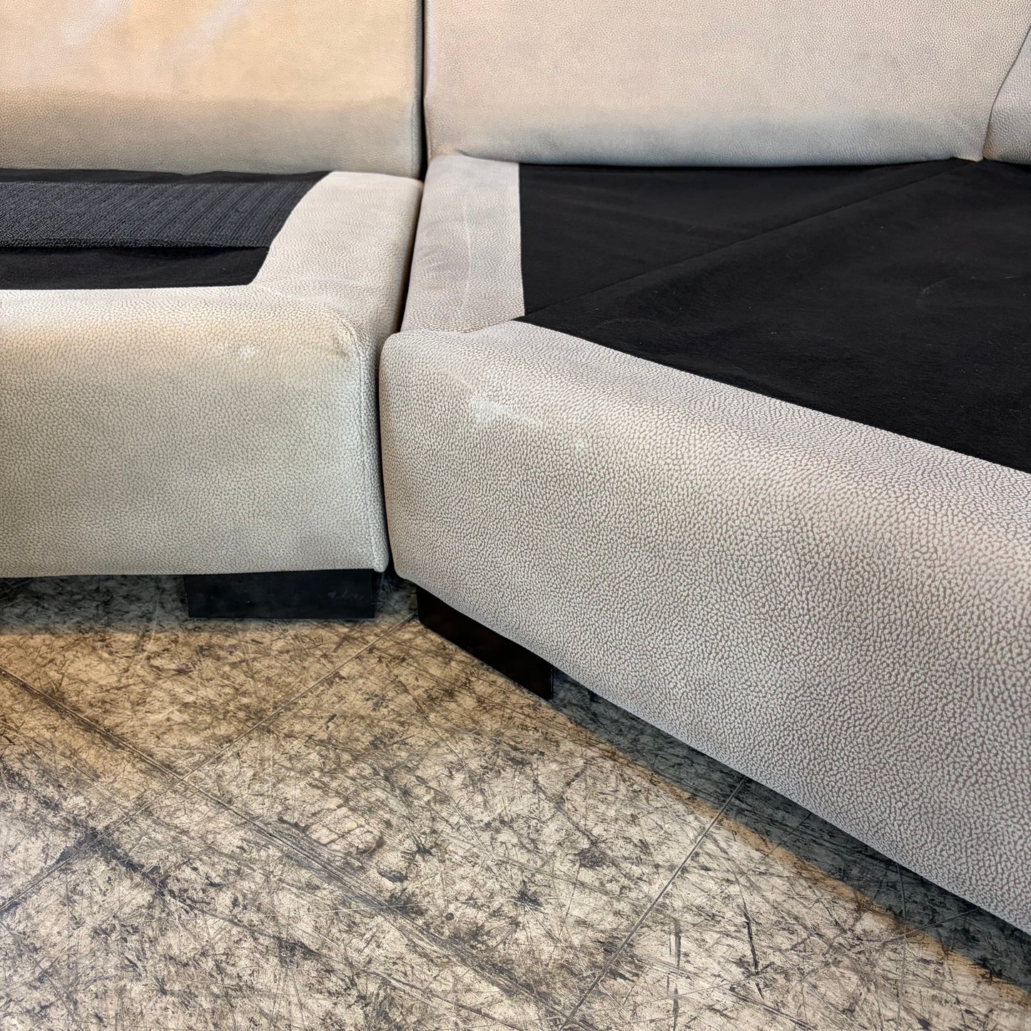 Stanton 3pc Sectional Couch