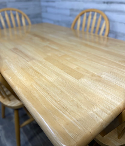 Light Wood Dining Set