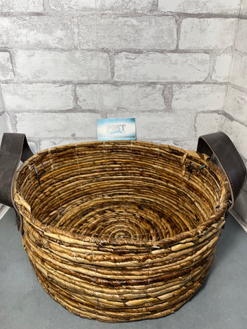 Farmhouse Woven Seagrass Basket W/ Handles