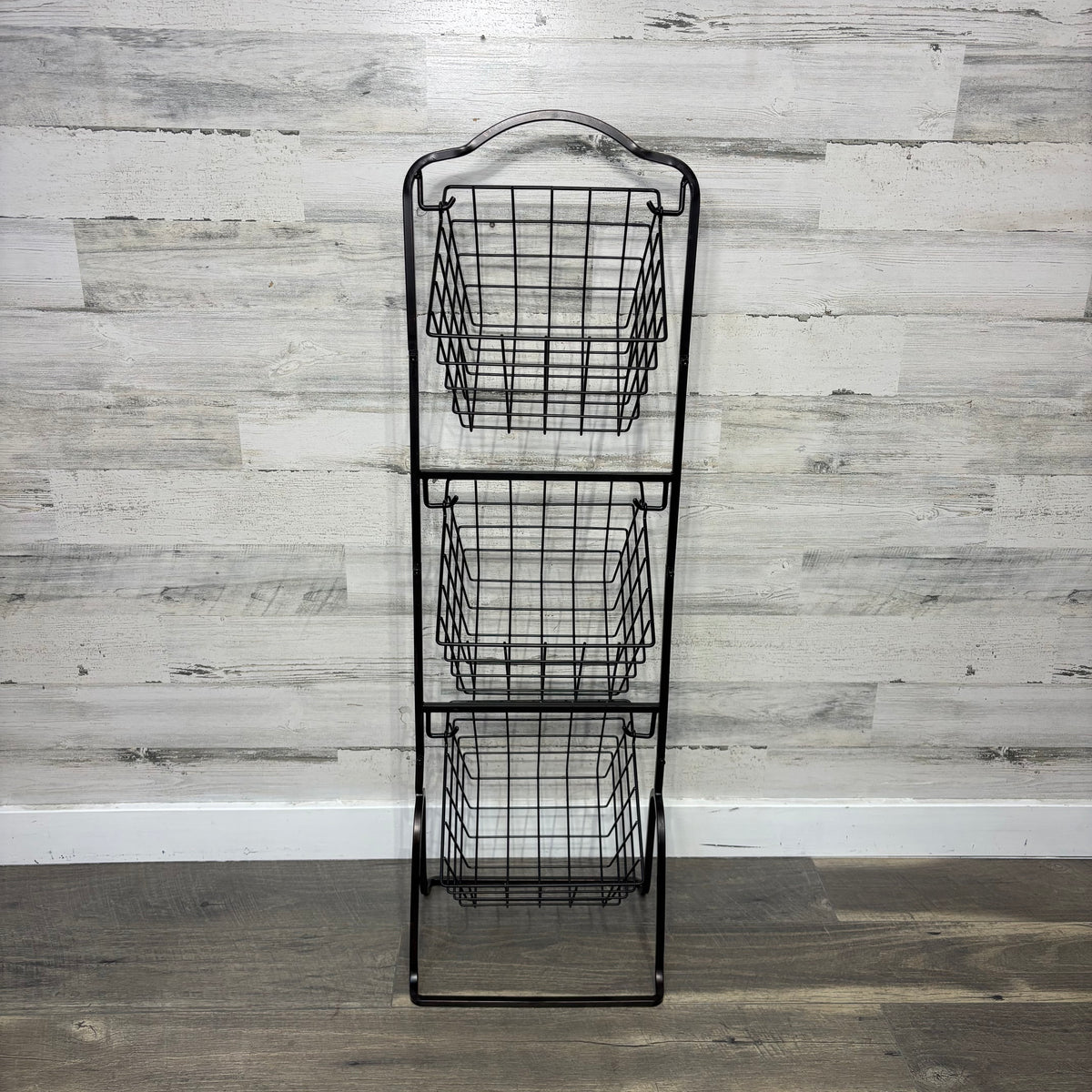 Freestanding Three Tier Metal Market Basket Storage Stand