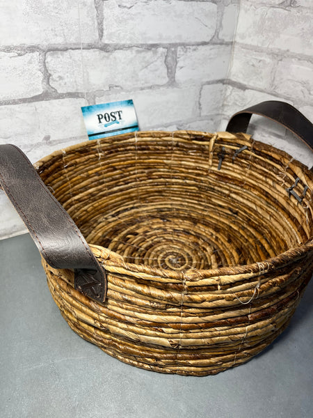 Farmhouse Woven Seagrass Basket W/ Handles