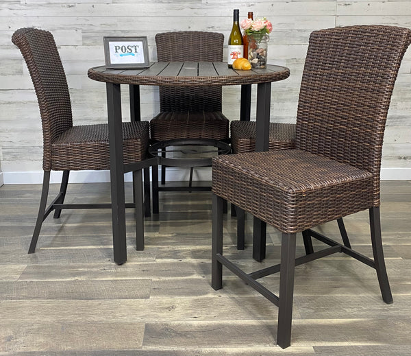 Hampton Bay Outdoor Dining Set