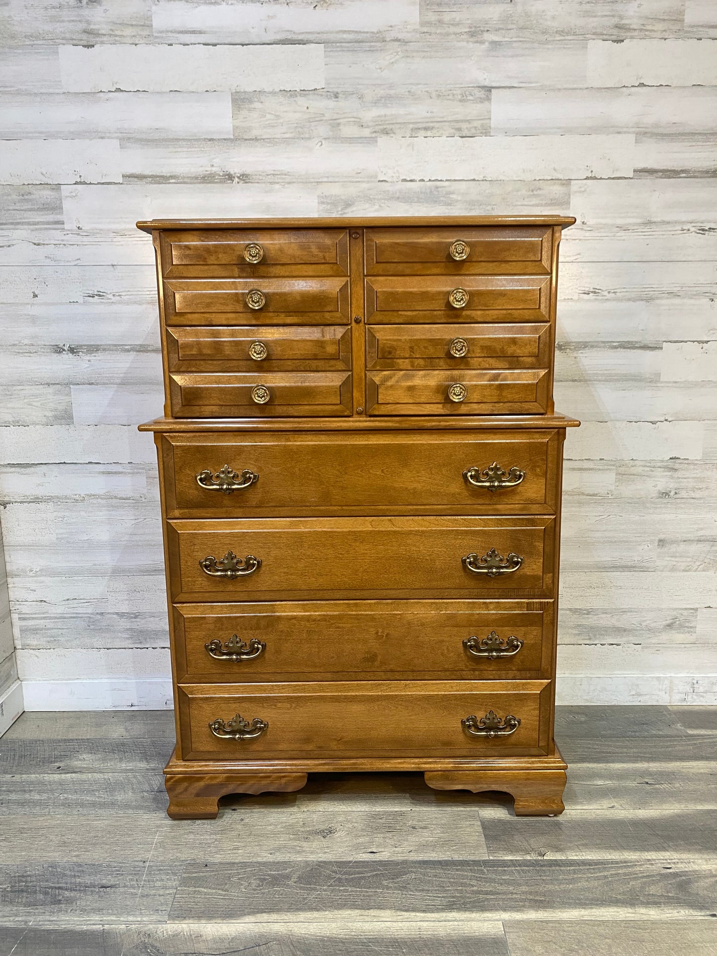 Vintage Meredith 3pc Dresser Set