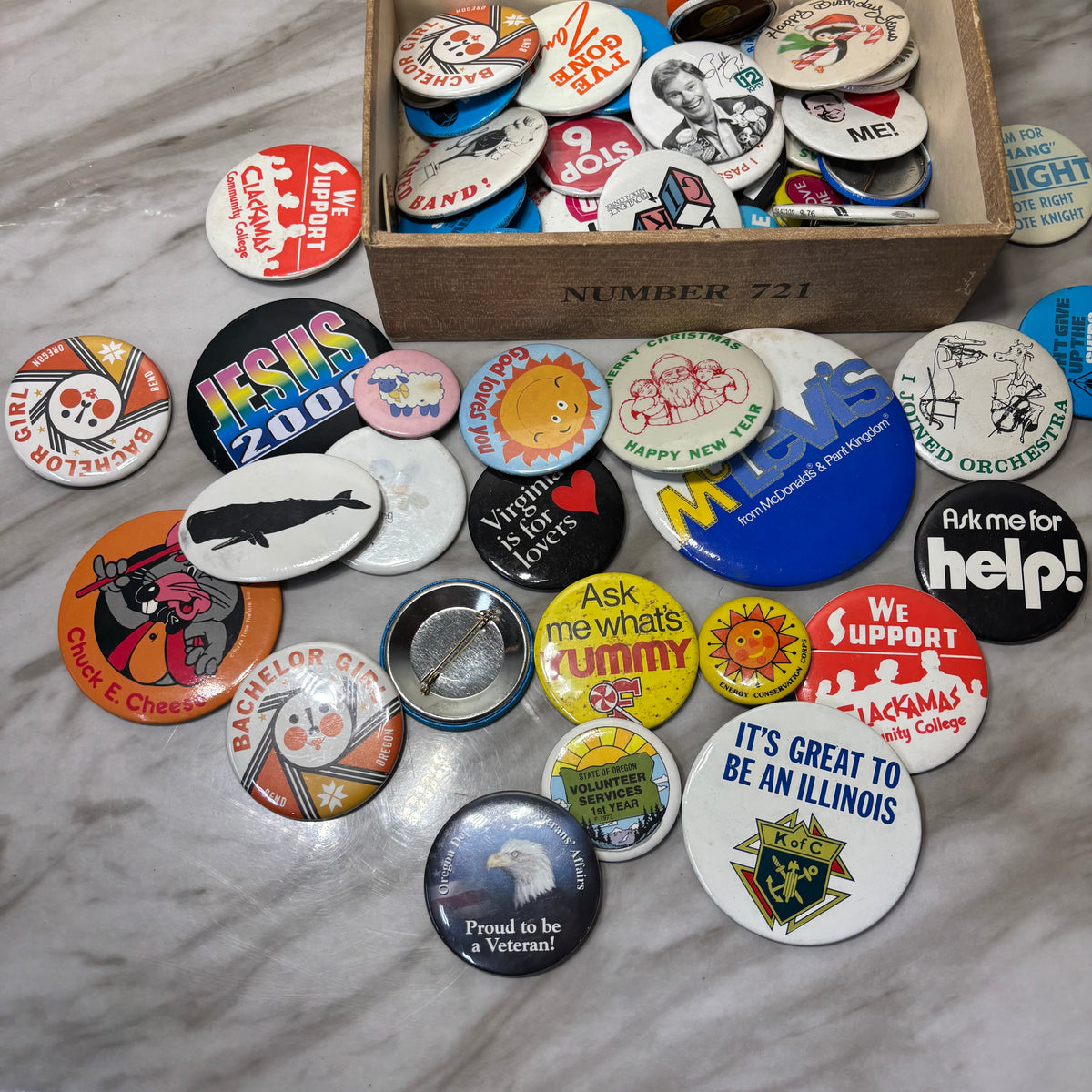 Vintage Metal Mixed Button Lot
