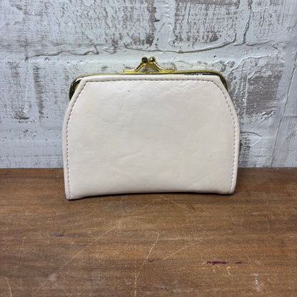 Vintage Kiss Lock Clasp White Coin Purse Wallet