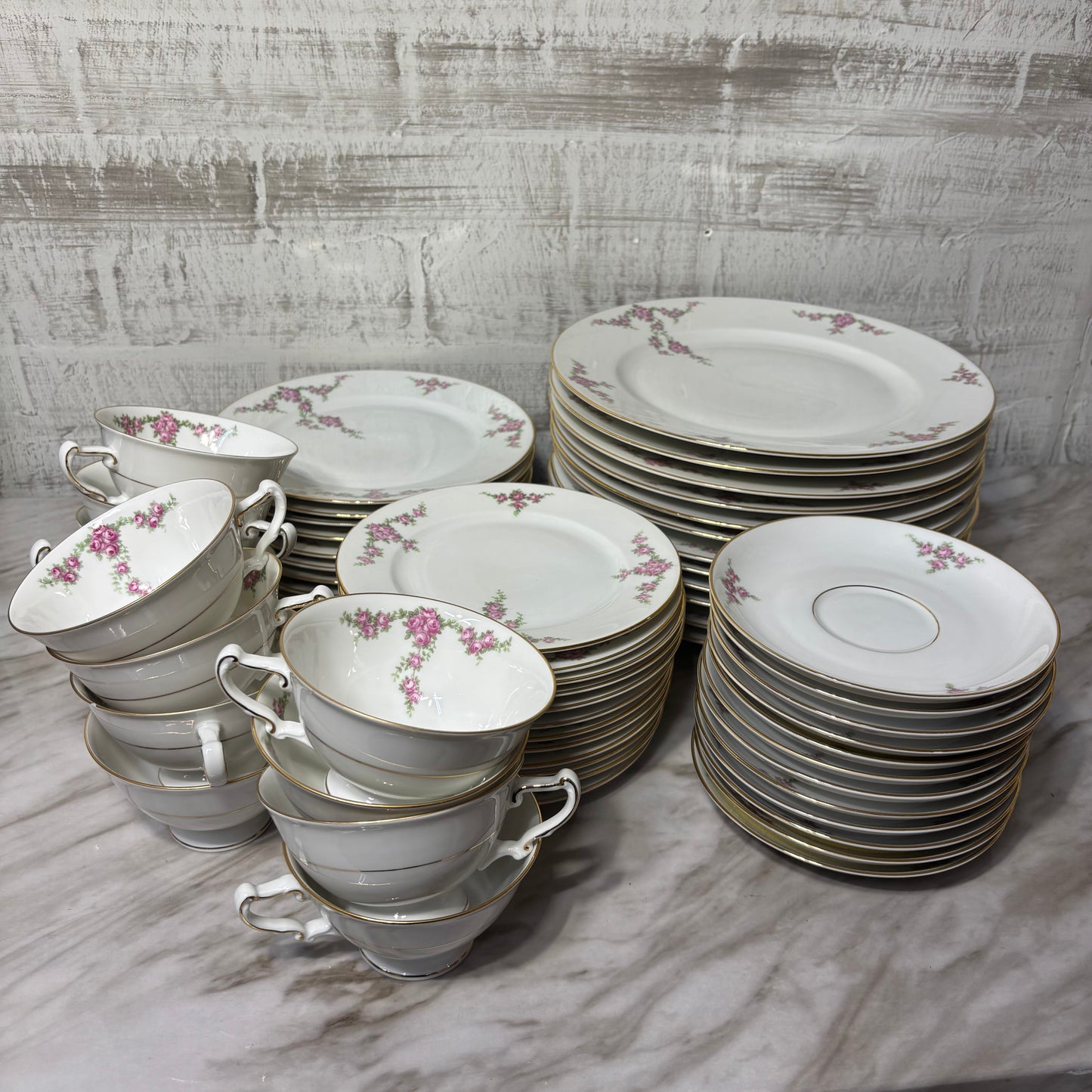 Vintage Rosalinda Heinrich (H&Co) Selb Bavaria Porcelain Dinnerware China Set