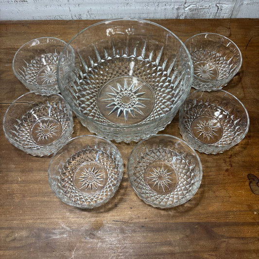 Vintage Arcoroc France 7 Piece Diamond Stardust Bowl Set