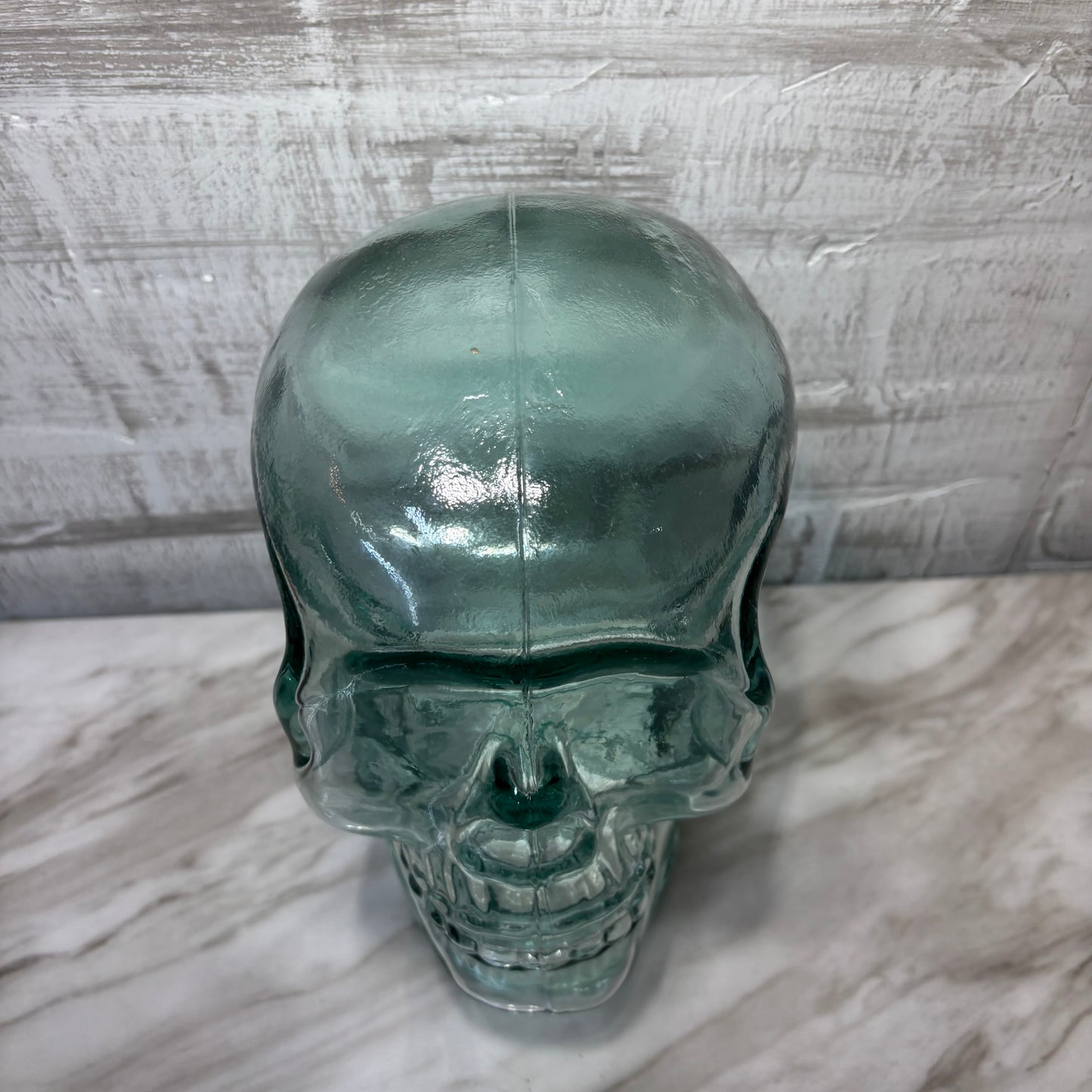 Clear Glass Skull Mannequin Head Display