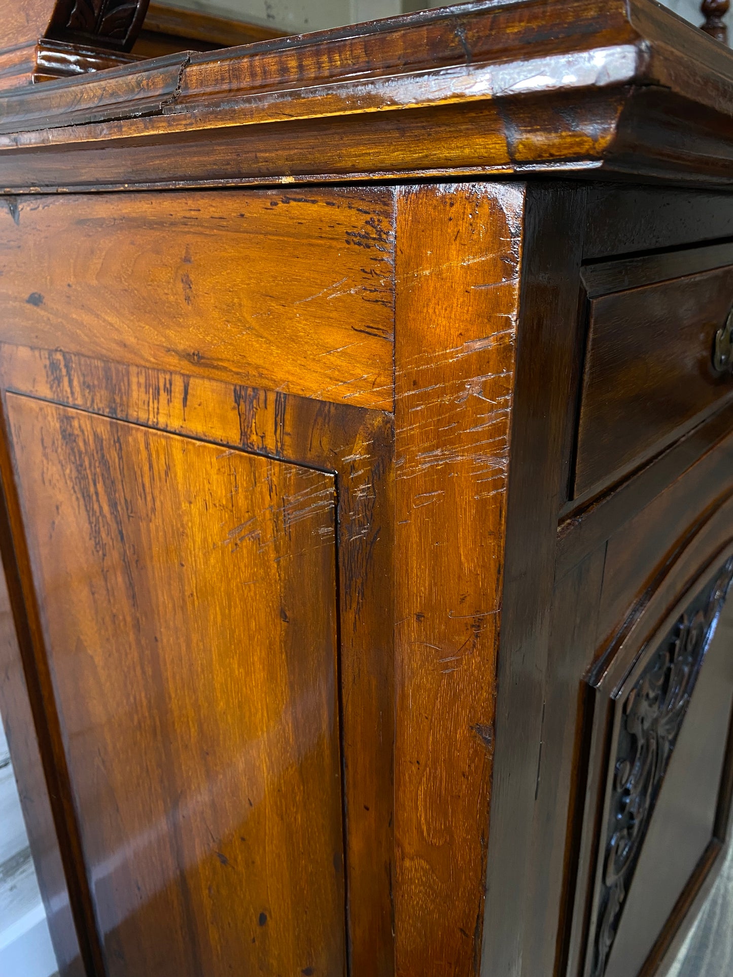 Late Victorian Antique Hutch Buffet