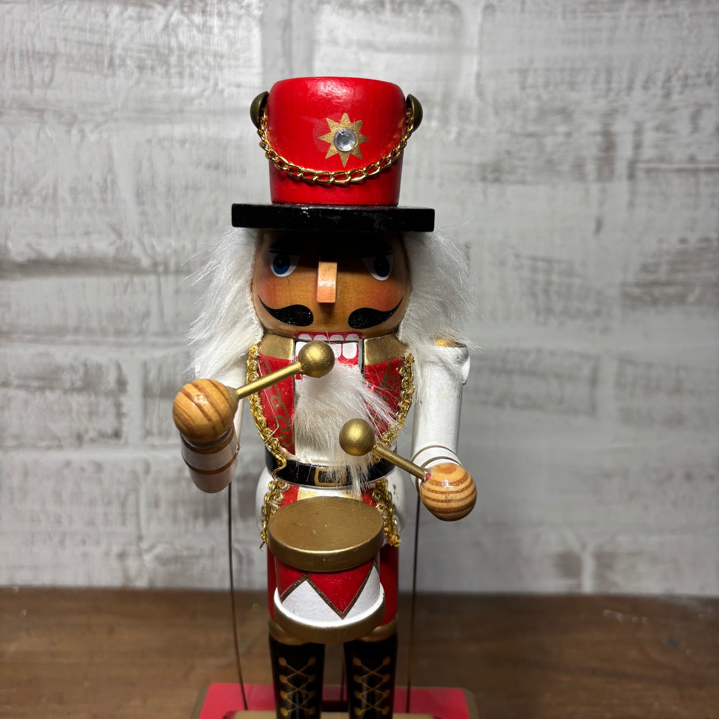 FOA Schwarz 12 Inch Wooden Musical Prince Nutcracker