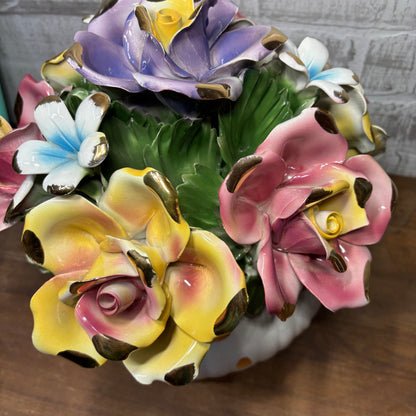 Italian Capodimonte Porcelain Flower Footed Floral Center Piece