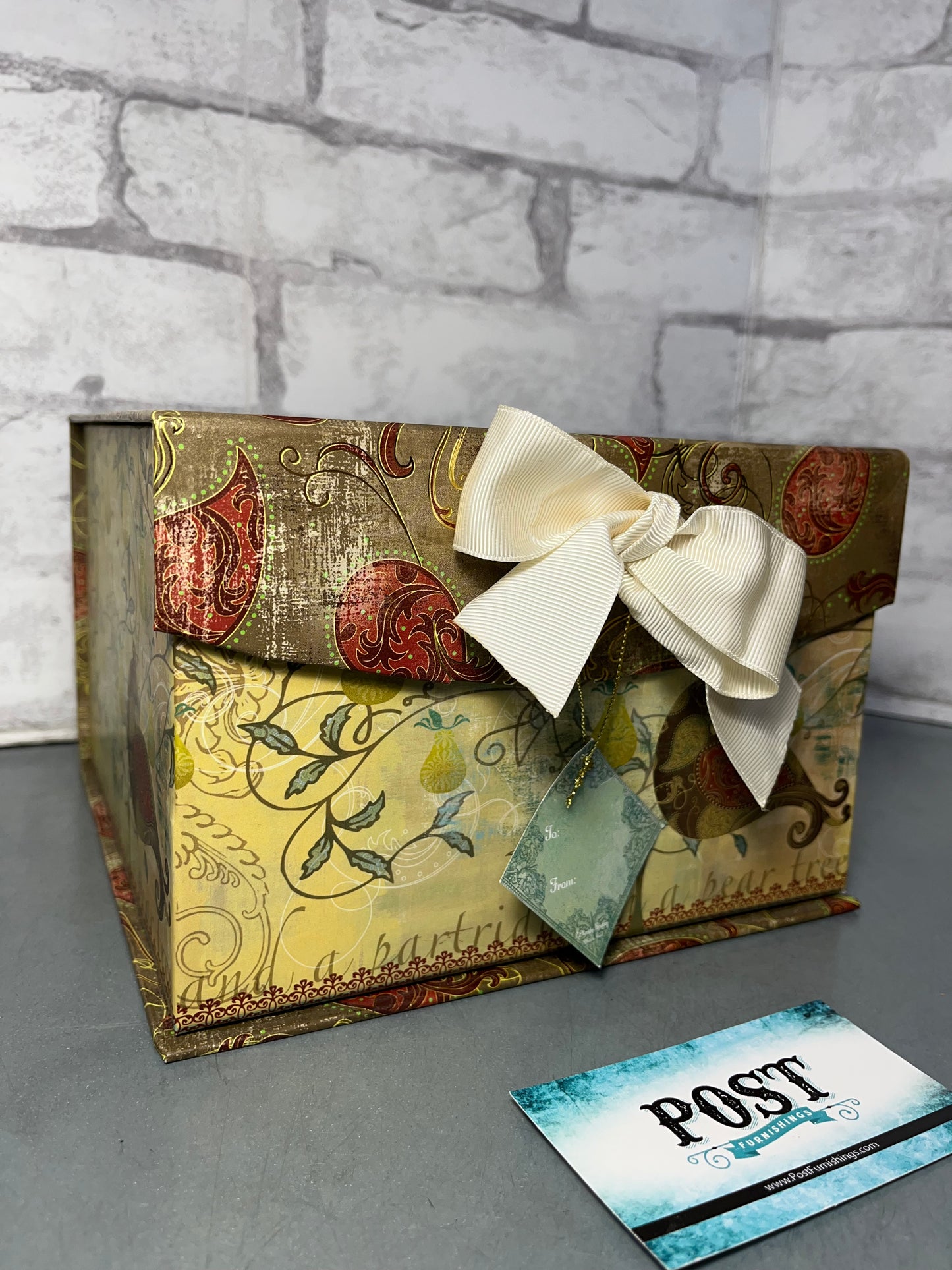 Shabby Chic Paisley Keepsake Box W/ Ribbon