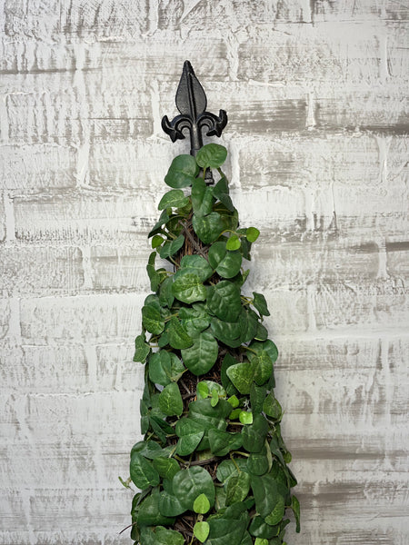 French Country Faux Ivy Decor