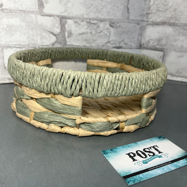 Round Woven Basket Tray On Metal Frame