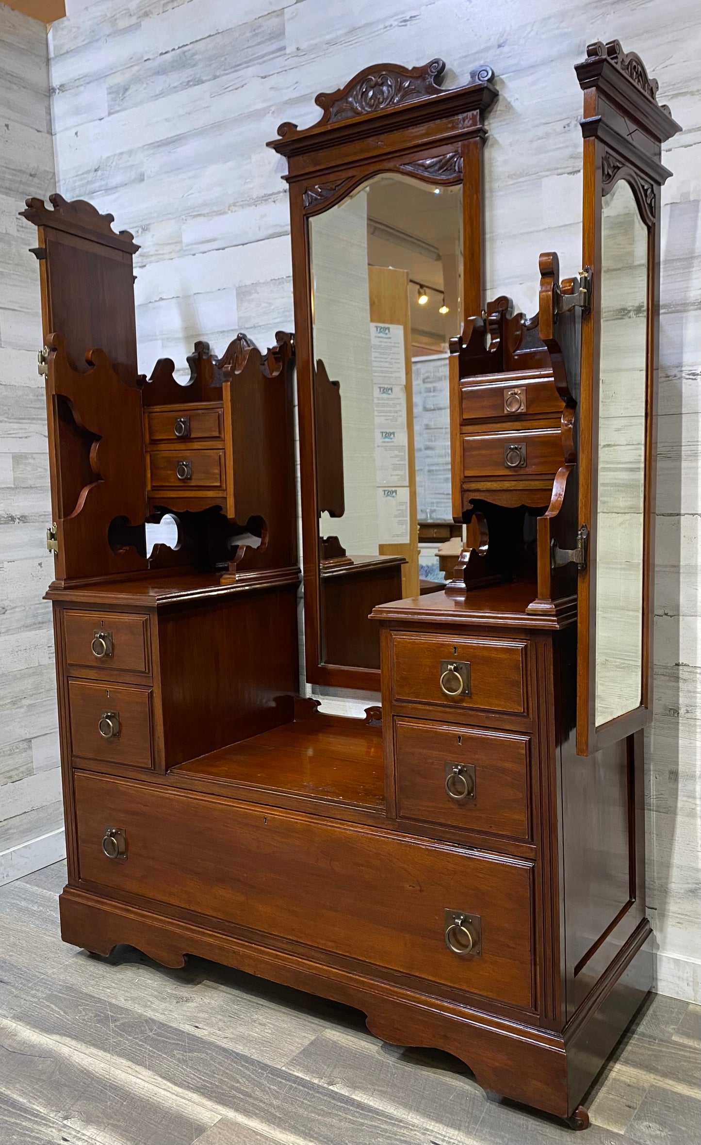Antique Victorian Vanity Dresser