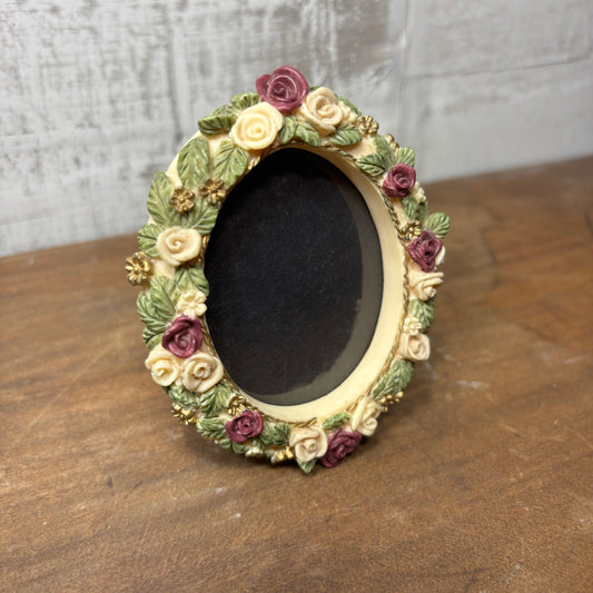 Vintage 3D Multicolor Floral Oval Photo Frame