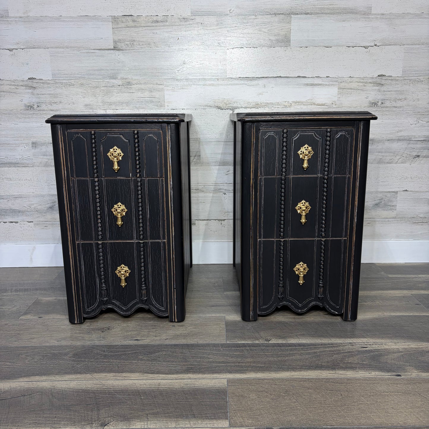 Set Of 2 Antique Black Nightstands