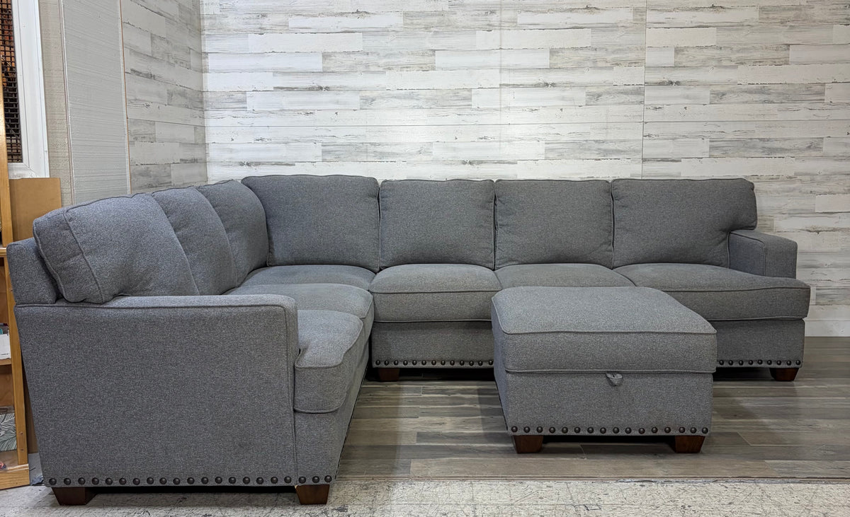 Thomasville 3pc Sectional Couch