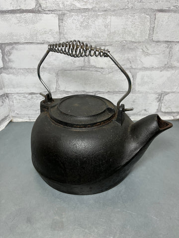 Antique Cast Iron Water Tea Pot Kettle w/Swivel Lid