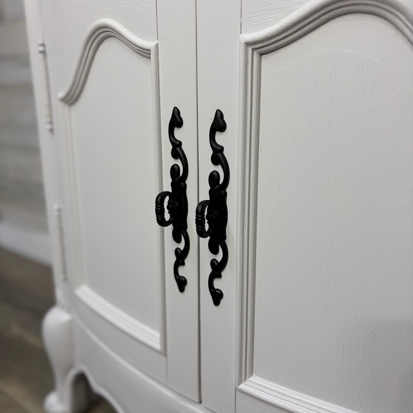 Bathroom Vanity W/ Sink