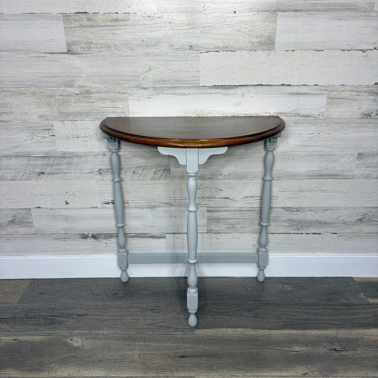 Small Entryway Table / Plant Stand