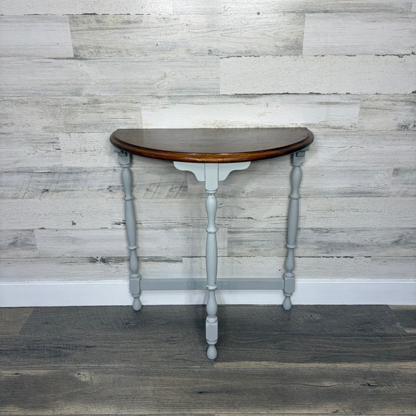 Small Entryway Table / Plant Stand