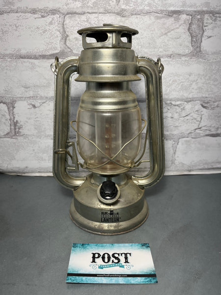 Olde Brooklyn Led Light Kerosene Style Lantern