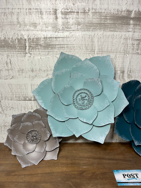 Indoor Outdoor Metal Flower Decor