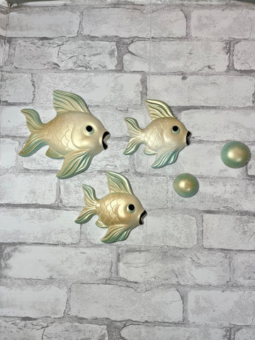 Vintage 1960 Miller Studio Fish And Bubbles Set