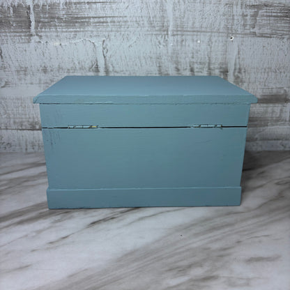 Vintage Wooden Musical Jewelry Box