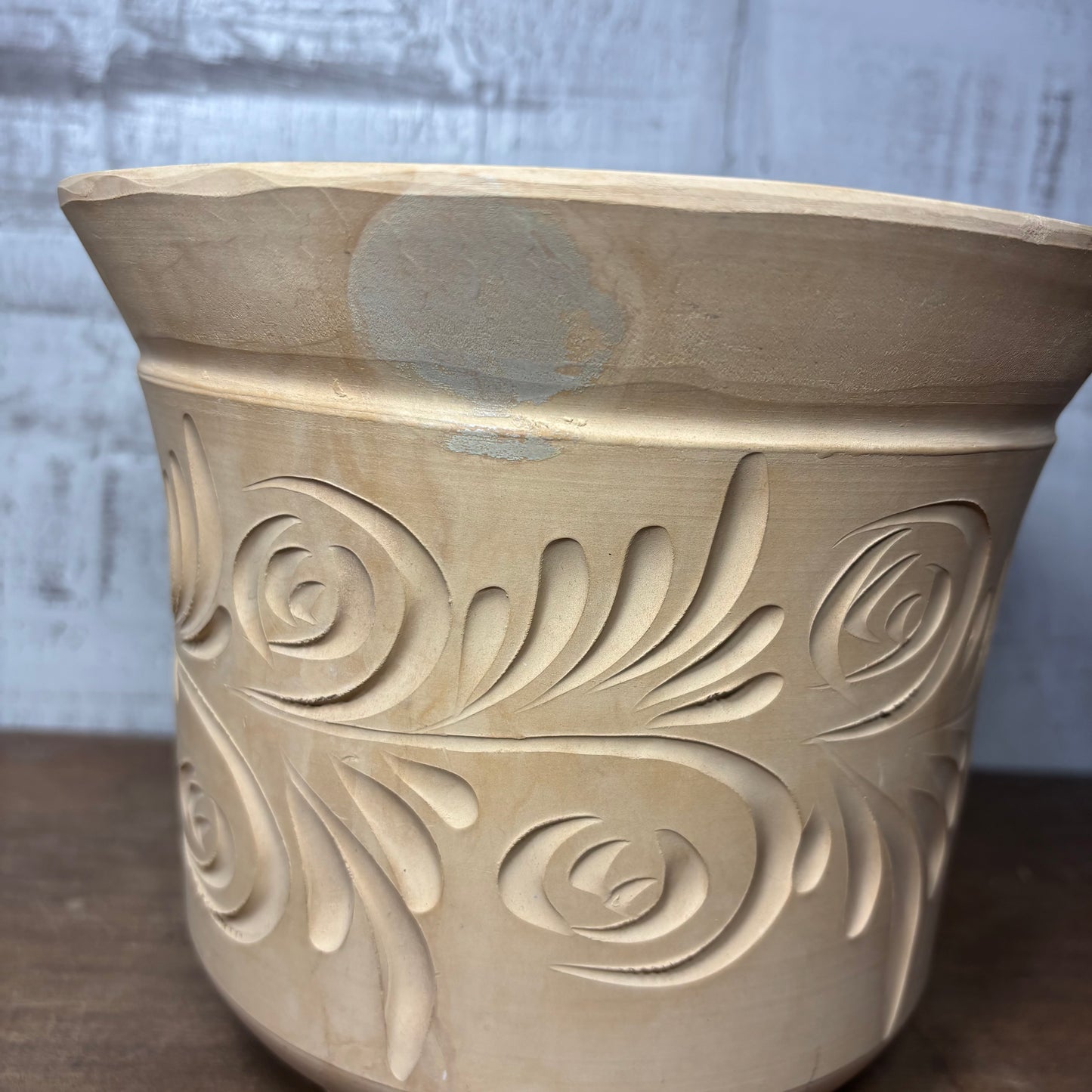 Terracotta Westwood Beige Pot