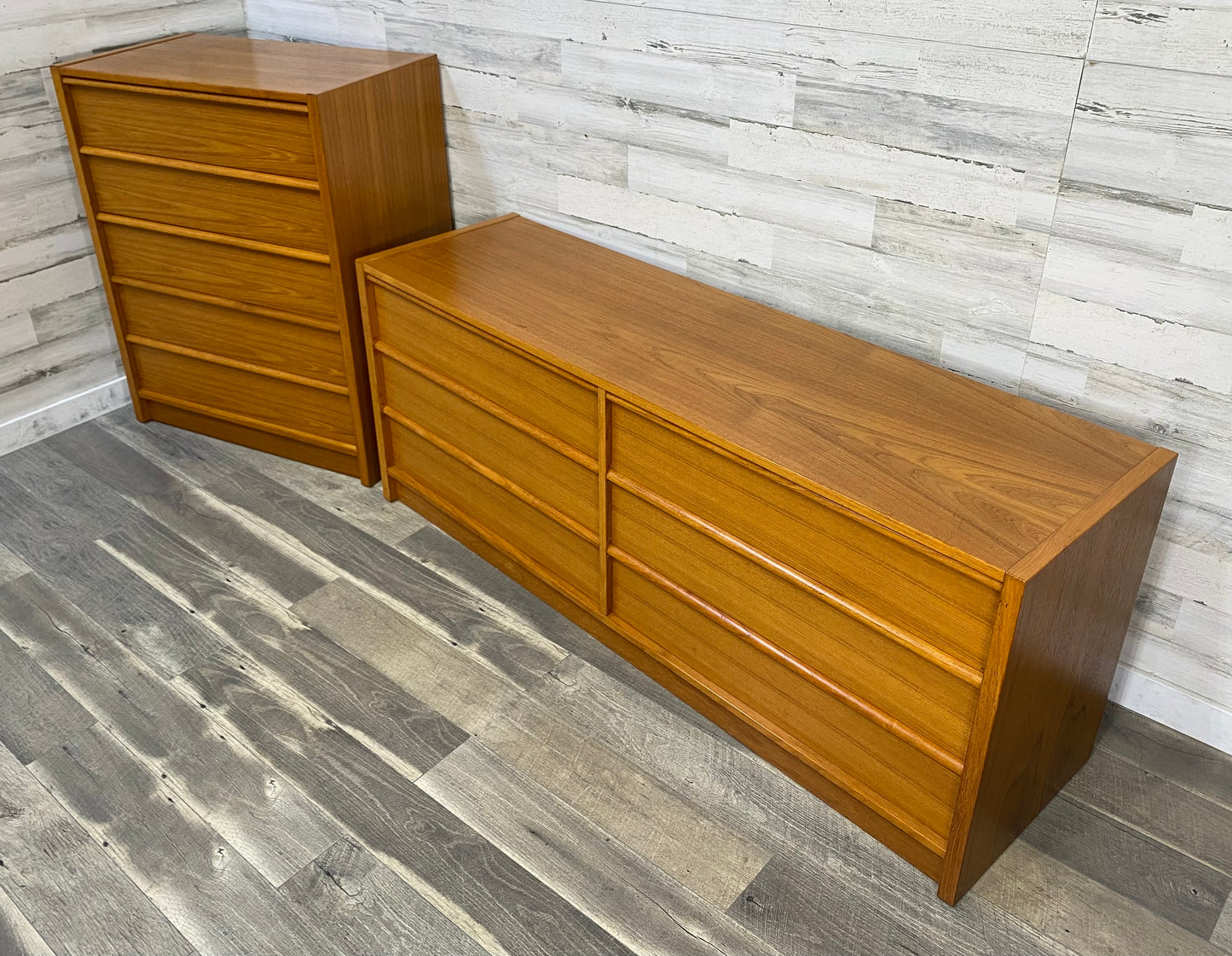 Danish Teak 2pc Dresser Set Jasper