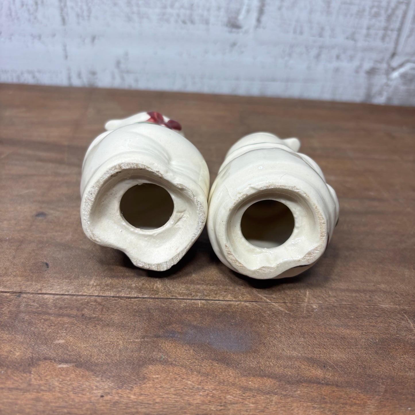 Shawnee “Smiley Pig” Salt And Pepper Shaker