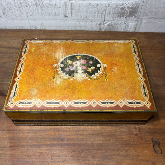 Antique Uneeda Nabisco Biscuit Tin