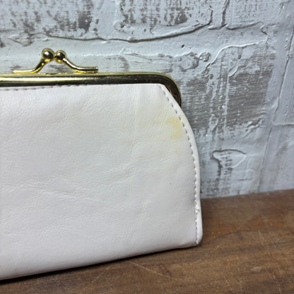 Vintage Kiss Lock Clasp White Coin Purse Wallet