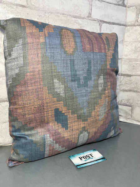 Geometric Pattern Small Pillow