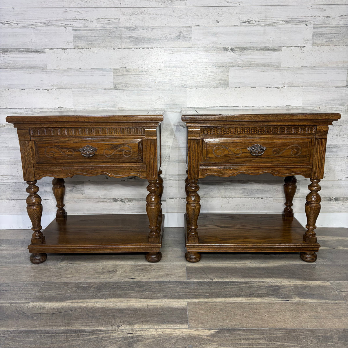 Set Of 2 Ethan Allen Royal Charter Nighstands