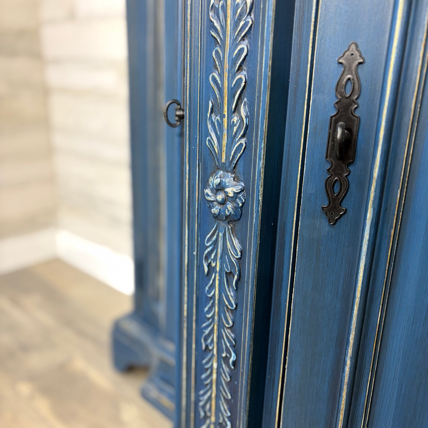 Dark Blue French Style Buffet