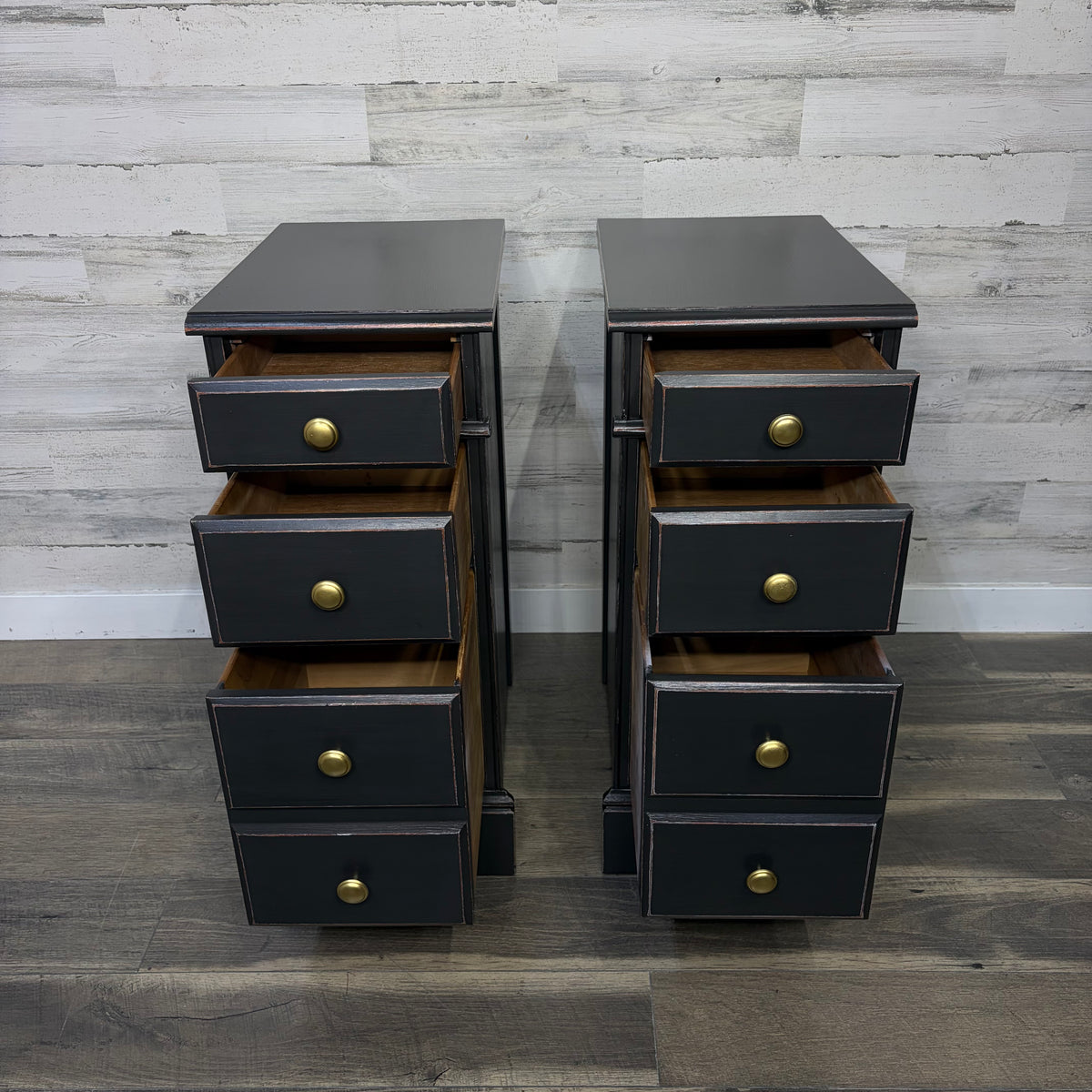 Matching Set Of 2 Black Nightstands