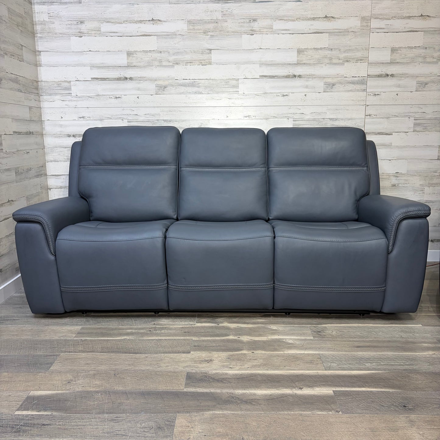 Leather Flexsteel “Sawyer” Power Reclining Sofa & Chair Set