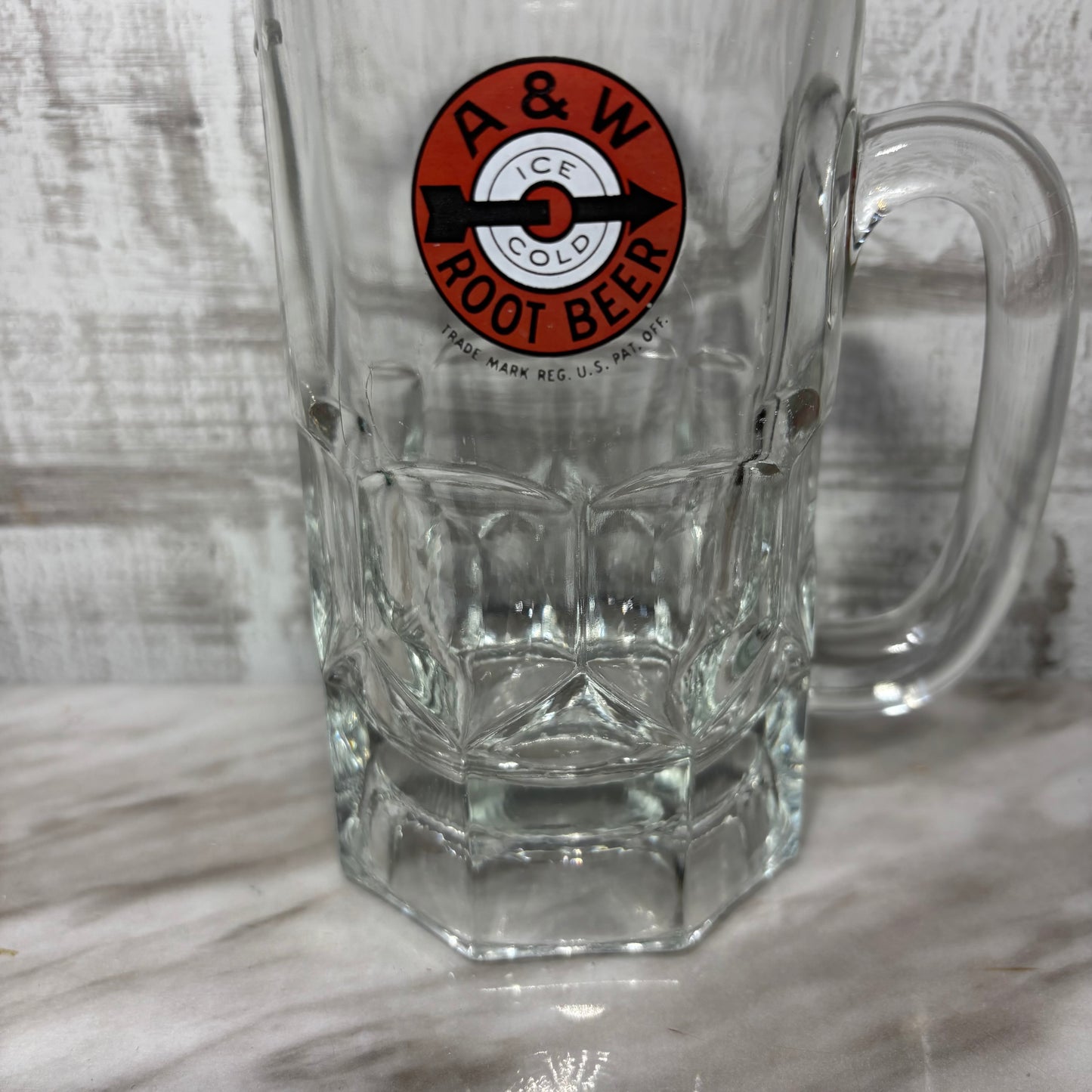 Vintage Large A & W Root Beer Glass Mug Red Arrow Bullseye Logo