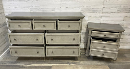 Rustic Gray Dresser & Nightstand Set