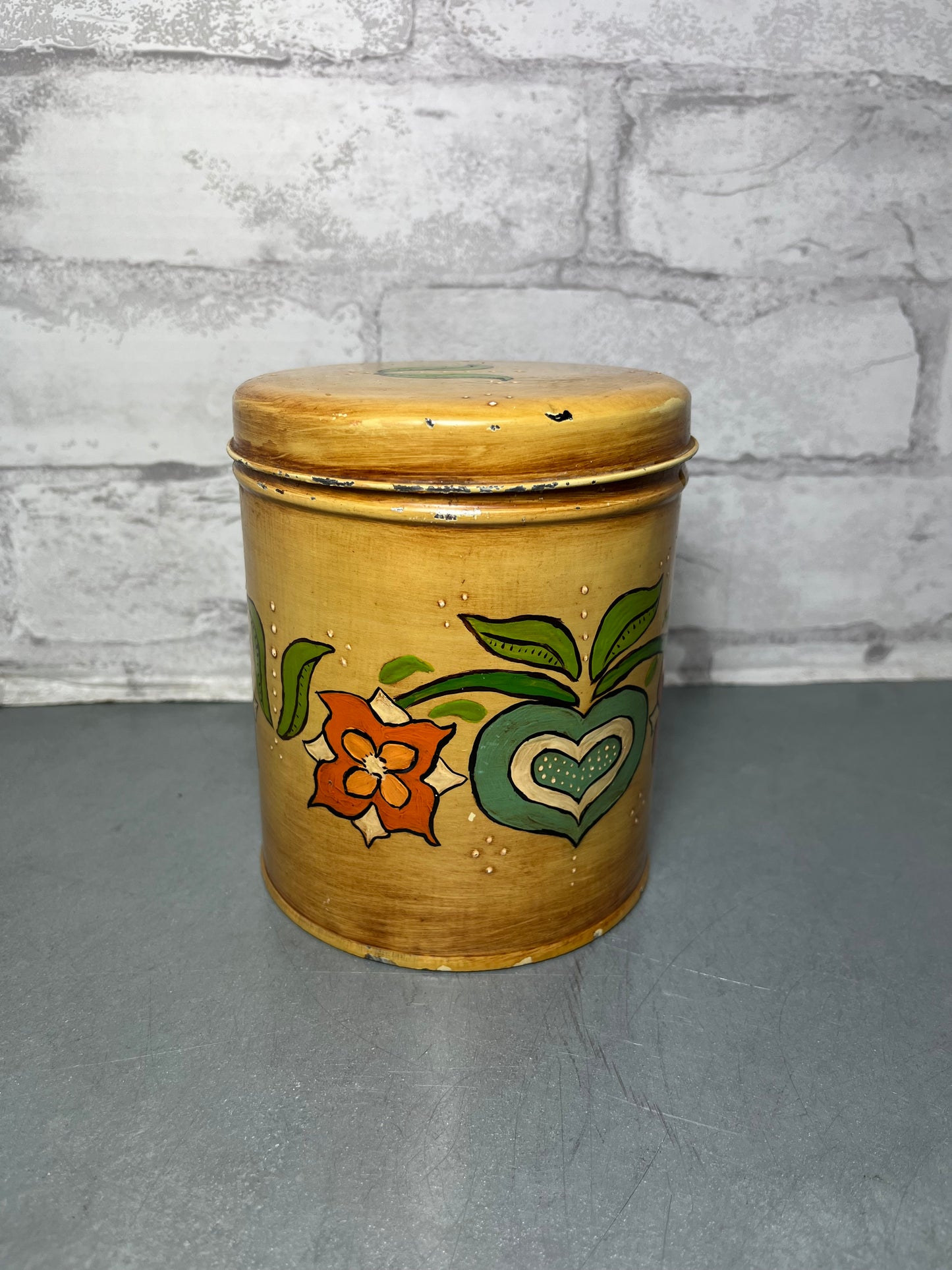 Vintage Flower Tin