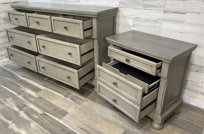 Rustic Gray Dresser & Nightstand Set