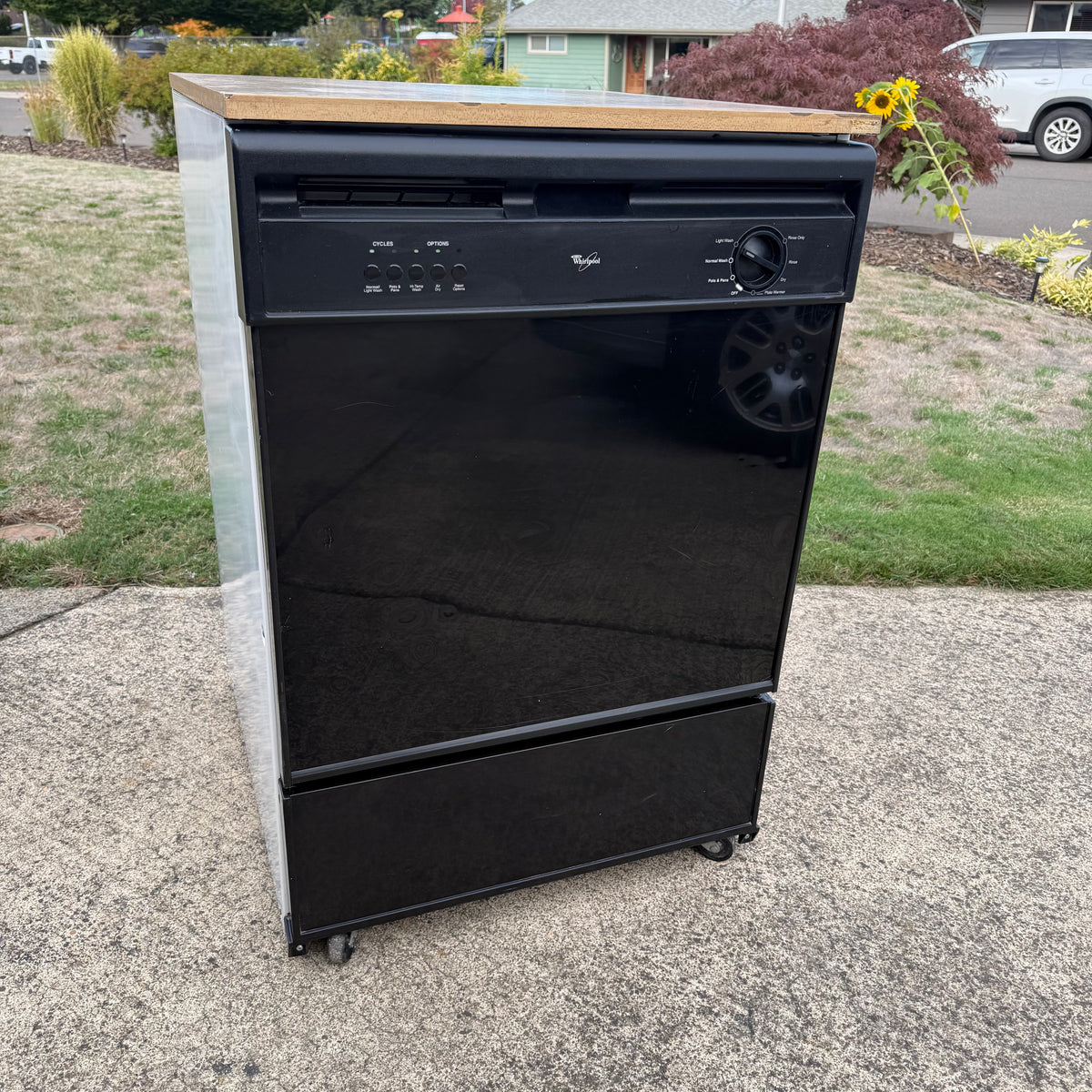 Whirlpool DP840SWPX0 Portable Dishwasher - 24" - Black
