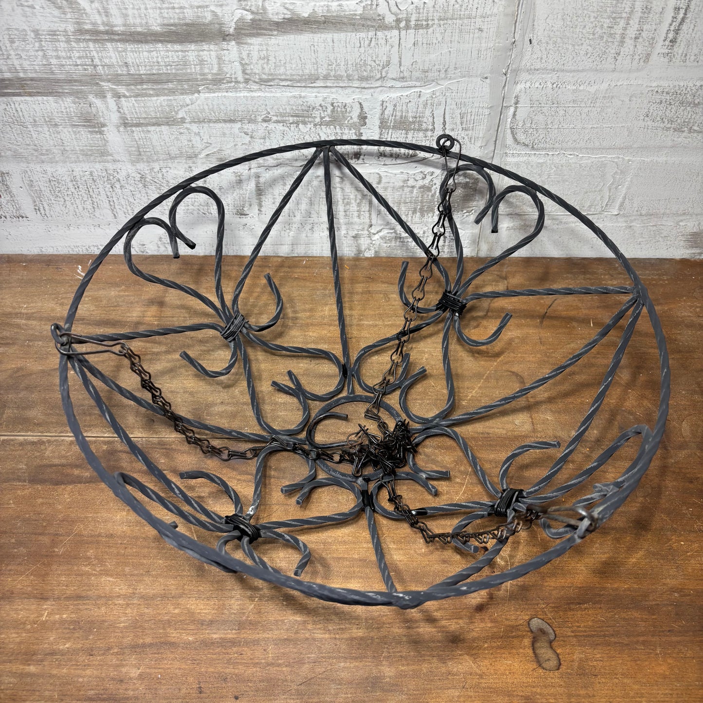 Metal Hanging Basket