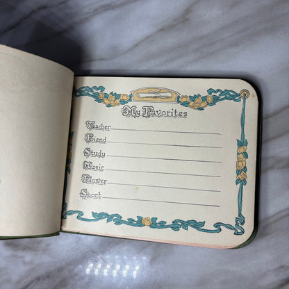 Vintage Class Autographs Book Unused