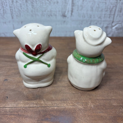 Shawnee “Smiley Pig” Salt And Pepper Shaker
