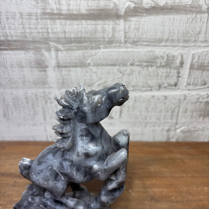Vintage Carved Horse Statue Sculptures & Statue